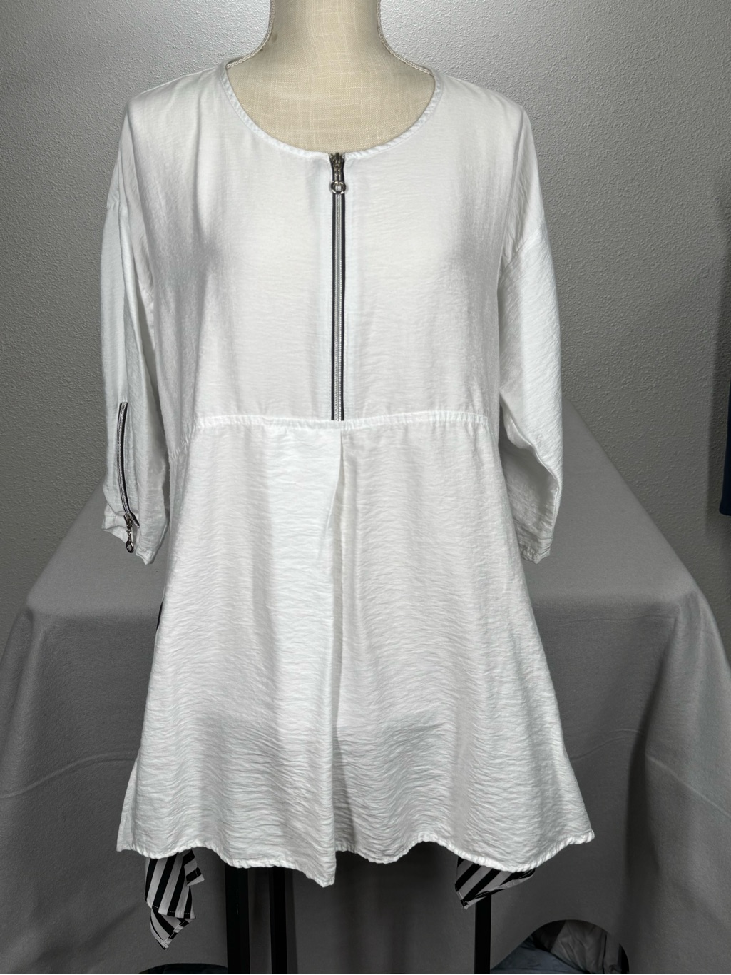 I.C. By Connie K A-Line Tunic Top Black Stripes / White Medium